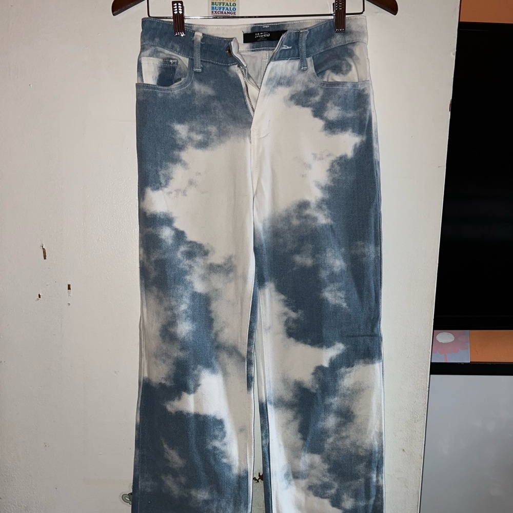 Cloud print jeans